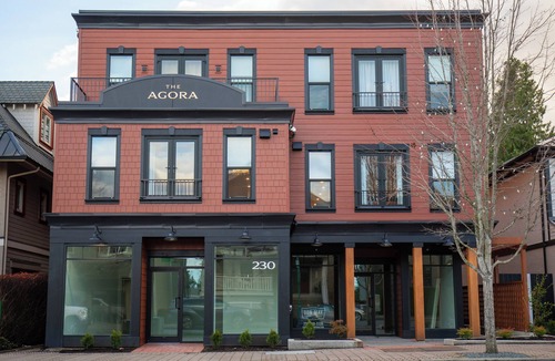 Regional District of Nanaimo Apartment | Coastal Suite 202 - The Agora a Boutique Hotel