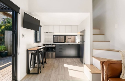 Mount Maunganui House | Coastal Tiny House Mount Maunganui