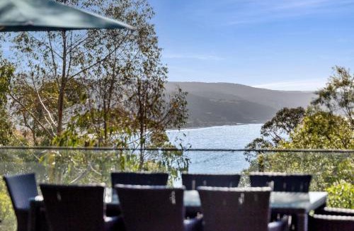 Lorne House | Coastal View
