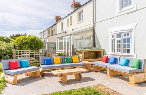 Ventnor House | Coastguard Cottage