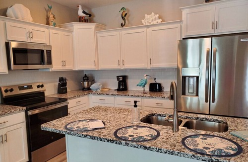 Cedar Point Villa | Coastline Townhome Beach Getaway - Located by The Emerald Isle Bridge