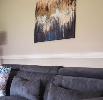 Coatbridge Apartment | Coat Apartment