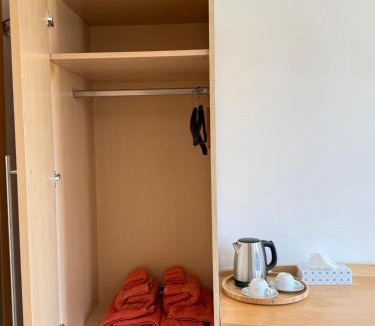 Oos Hostel | CoBa
