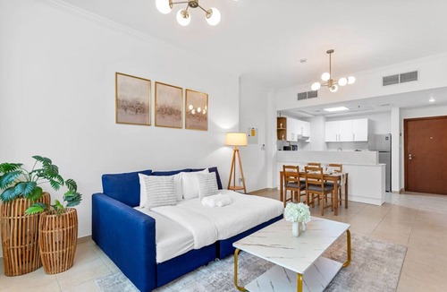 Downtown Dubai Apartment | Cobalt refurbished 1 Bedroom in Downtown Dubai
