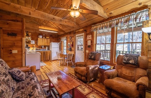 Murphy House | Cobb Creek Cabins