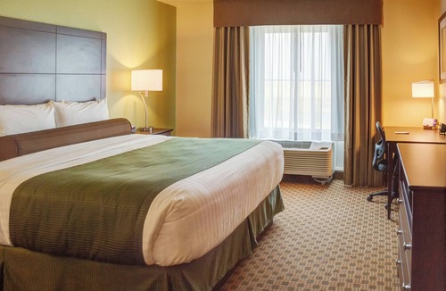 Jefferson Hotel | Cobblestone Hotel & Suites - Jefferson