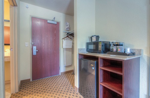 Wray Hotel | Cobblestone Inn & Suites - Wray