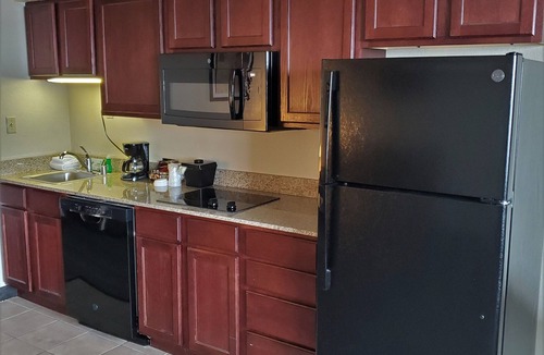 Oshkosh Hotel | Cobblestone Suites Oshkosh