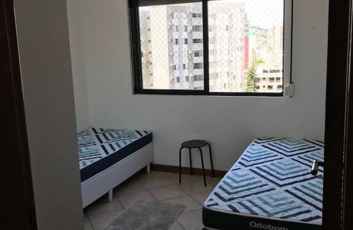 Agronomica Apartment | Cobertura com Piscina a uma Quadra da Beira-mar!