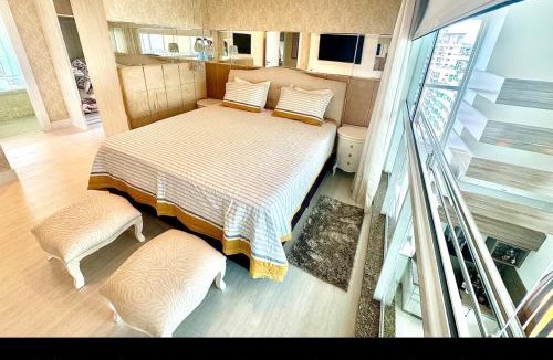 Andorinha Apartment | Cobertura Duplex com Banheira