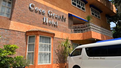 Dumaguete Hotel | Coco Grande Hotel