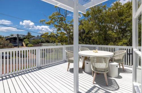 Oneroa House | Coco Grove Oneroa - Waiheke Retreat with Spa
