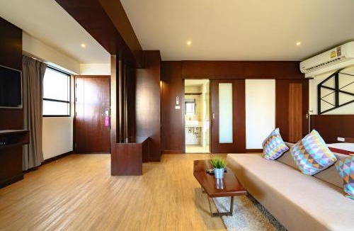 Bang Na Hotel | Coco Hotel