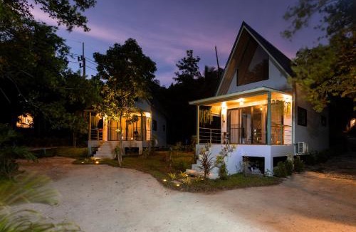 Hin Hong House | Coco Nest