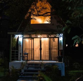 Hin Hong House | Coco Nest