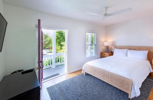 Downtown Bed & Breakfast | Coco Plum Inn
