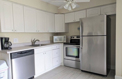 Cocoa Beach Condo | COCOA BEACH ESCAPE IN OCEANFRONT COMPLEX POOL & BEACH ACCESS GROUND FLOOR CONDO
