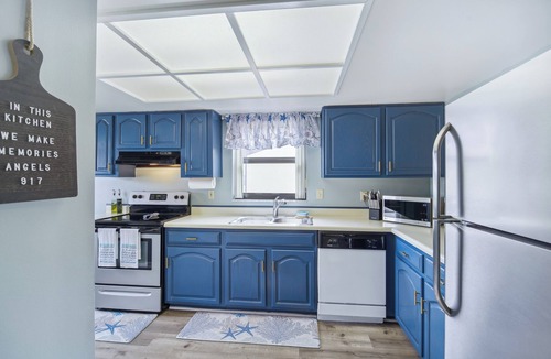 Banana River Estates Condo | Cocoa Beach Vacation Rental - Walk to Pier!