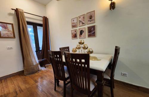 Bissar Akbarpur Apartment | Cocoa Bliss