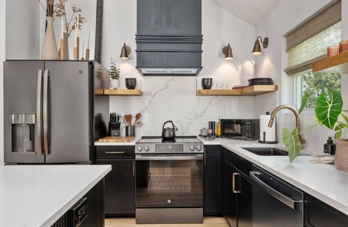 Colington Apartment | Cocoa Haus - Luxury Getaway