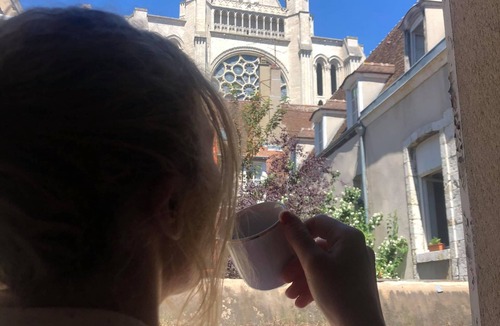 Chartres Apartment | Cocon à Bulles Chic vue Cathédrale Avec Spa-jacuzzi