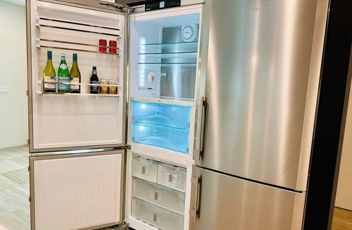 Southwest Coconut Grove House | Coconut Grove Villa