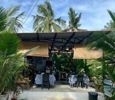 Basdiot Hotel | Coconut Inn