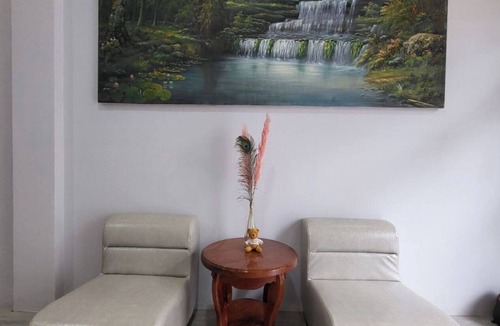 Phnom Penh City Centre House | Cocoon Rainbow Residence