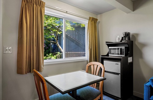 Burlington Hotel | Cocusa Motel