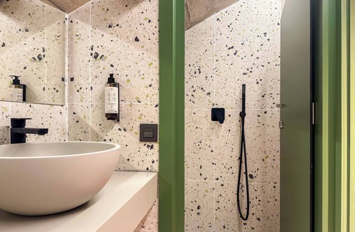 Malaga Historic Centre Hostel | Coeo Hostel Hernan Ruiz