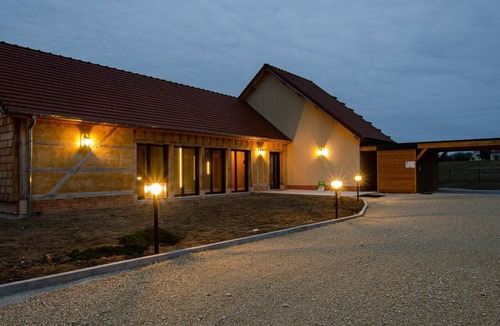 Laubressel House | Coeur au Bois - LAUBRESSEL