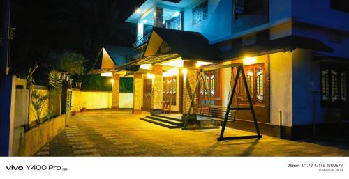 Thariyode Villa | Coffeehut Pool Villa