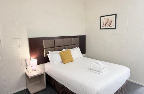 North Boambee Valley Hotel | Coffs Windmill Motel