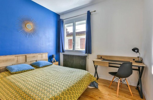 Cognac Apartment | Cognac center - Terrace & garden - 1 to 3 bedrooms