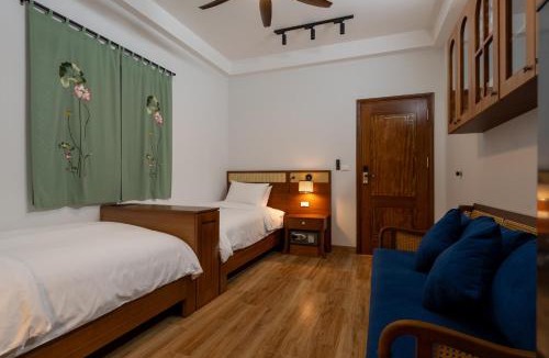 Truc Bach Apartment | Coincidence