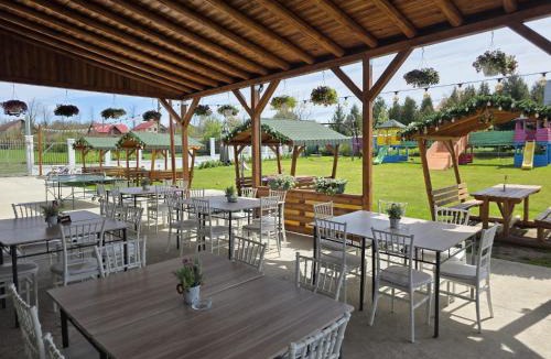 Vanatori Bed & Breakfast | Colț de Rai