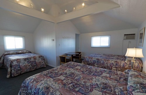 Beulah Hotel | Cold Creek Inn