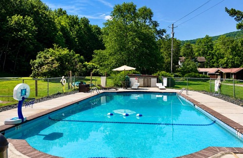 Oliverea Cabin | Cold Spring Lodge - Cabin 7