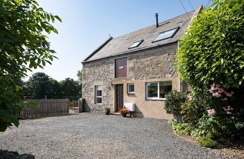 Coldstream Cottage | COLDSTREAM COACH HOUSE - Tweed fishing, golf & river walks, village pubs nearby