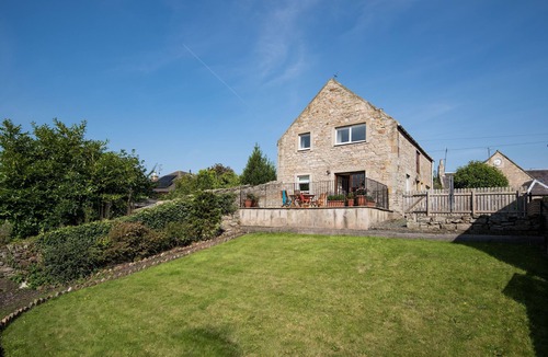Coldstream Cottage | COLDSTREAM COACH HOUSE - Tweed fishing, golf & river walks, village pubs nearby