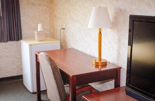 Colfax House | Colfax inn by Marifah