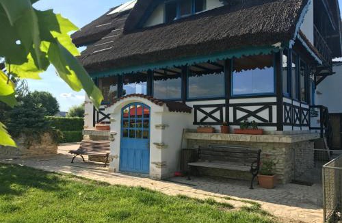 Maliuc House | Coliba Vanatorilor
