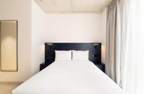Poblenou Apartment | Coliving for Master, Postgrads and Language Learners