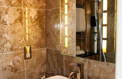 Edgbaston Hotel | Collection Hotel Birmingham