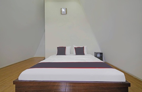 Cibiru Hotel | Collection O 92634 Villa Ds