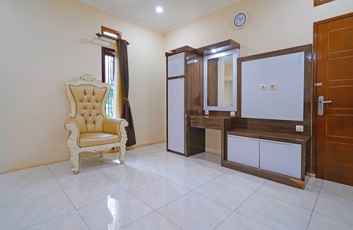 Cibiru Hotel | Collection O 92634 Villa Ds