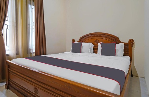Cibiru Hotel | Collection O 92634 Villa Ds