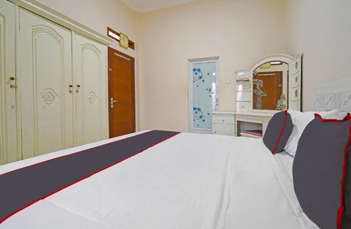 Cibiru Hotel | Collection O 92634 Villa Ds