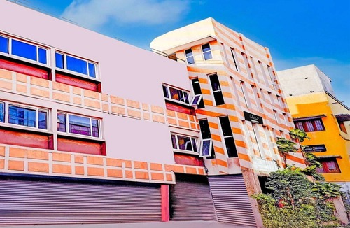 Porur House | Collection O Arcot Road Porur