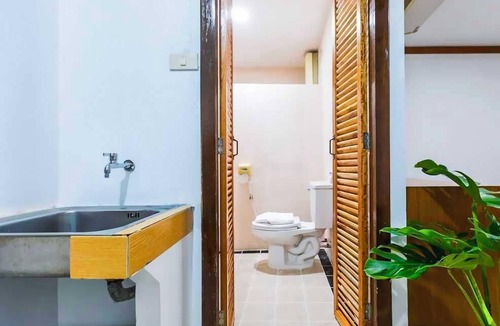 Bang Kho Laem Hotel | Collection O Howard Square Boutique Hotel